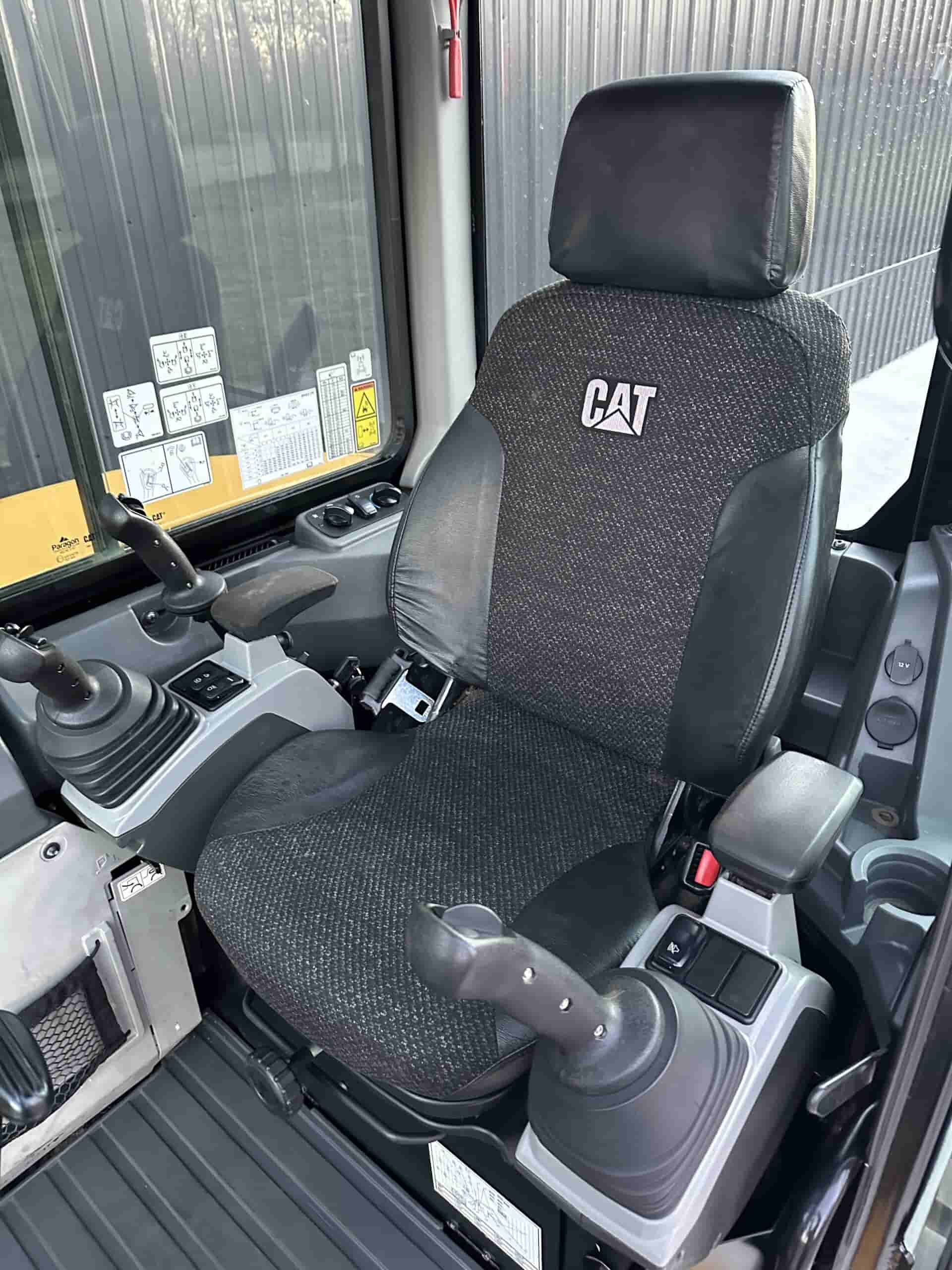 2019 CAT 305E2
